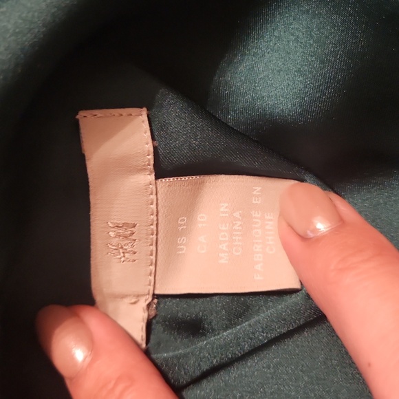 Formal Evening Gown Size 10 - Picture 8 of 8